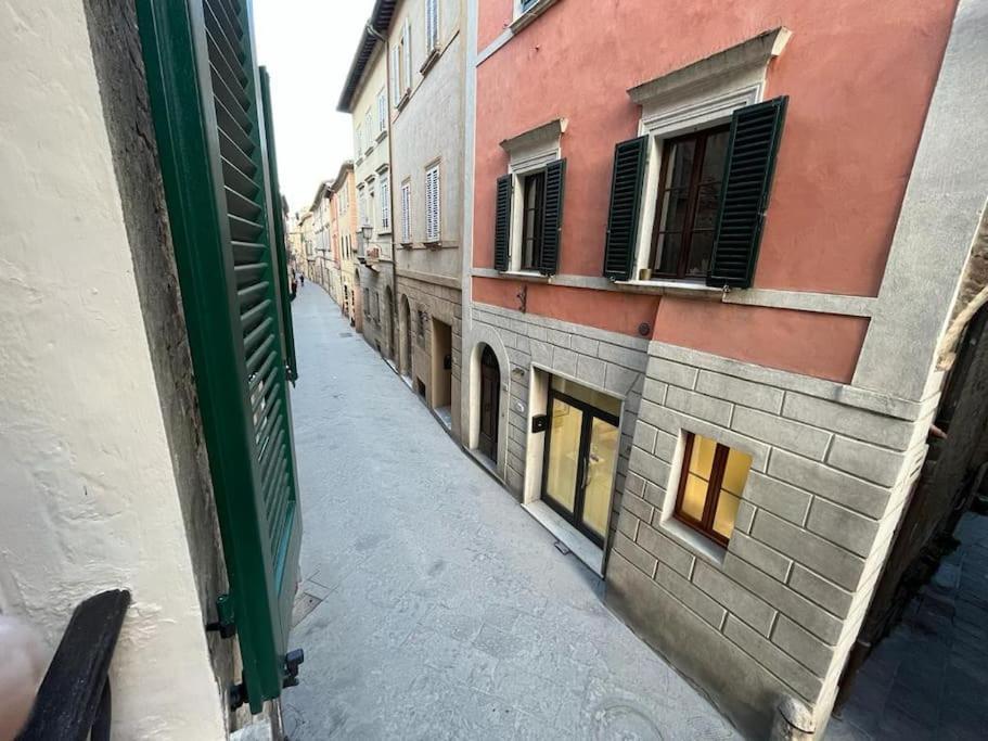 Appartement A Due Passi Da Piazza Grande à Montepulciano Stazione Extérieur photo